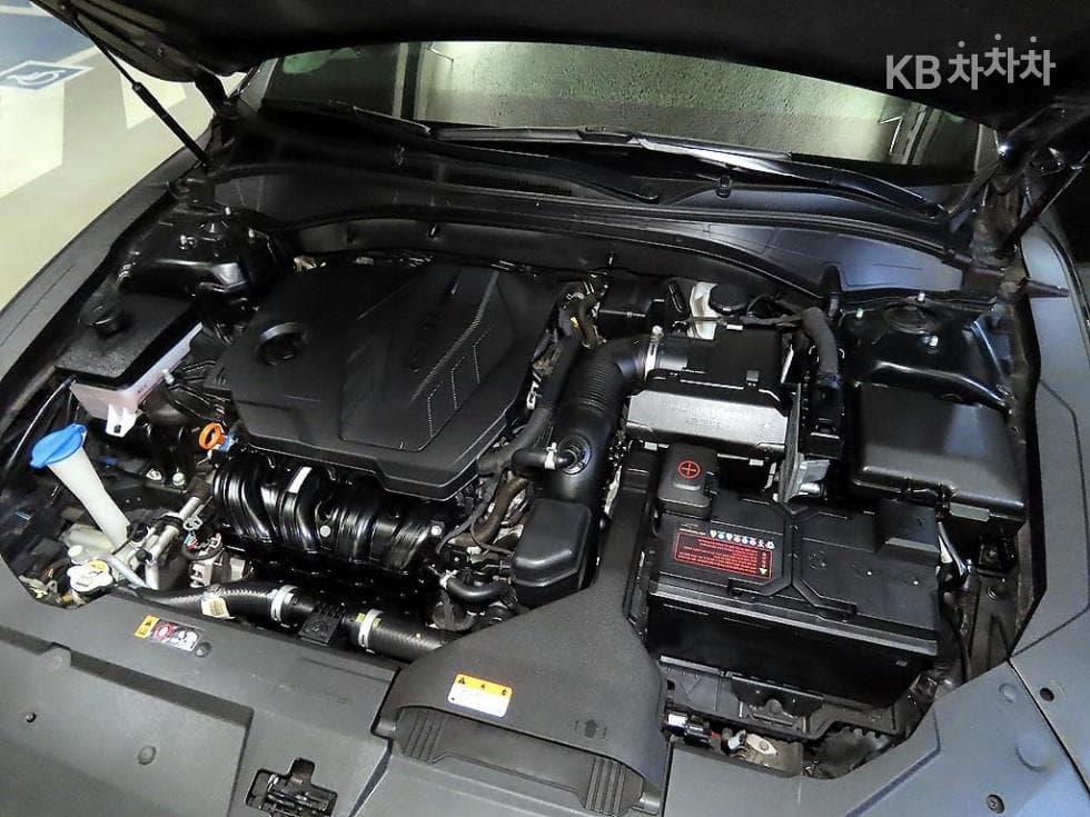 Hyundai The New (facelift) Grandeur (Azera)2.5 Le Blanc - 19