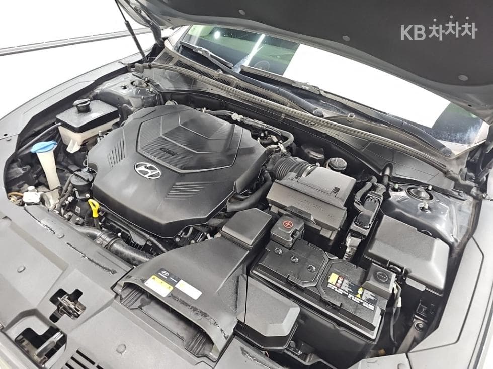 Hyundai The New (facelift) Grandeur (Azera)3.3 Premium 초이스 - 5