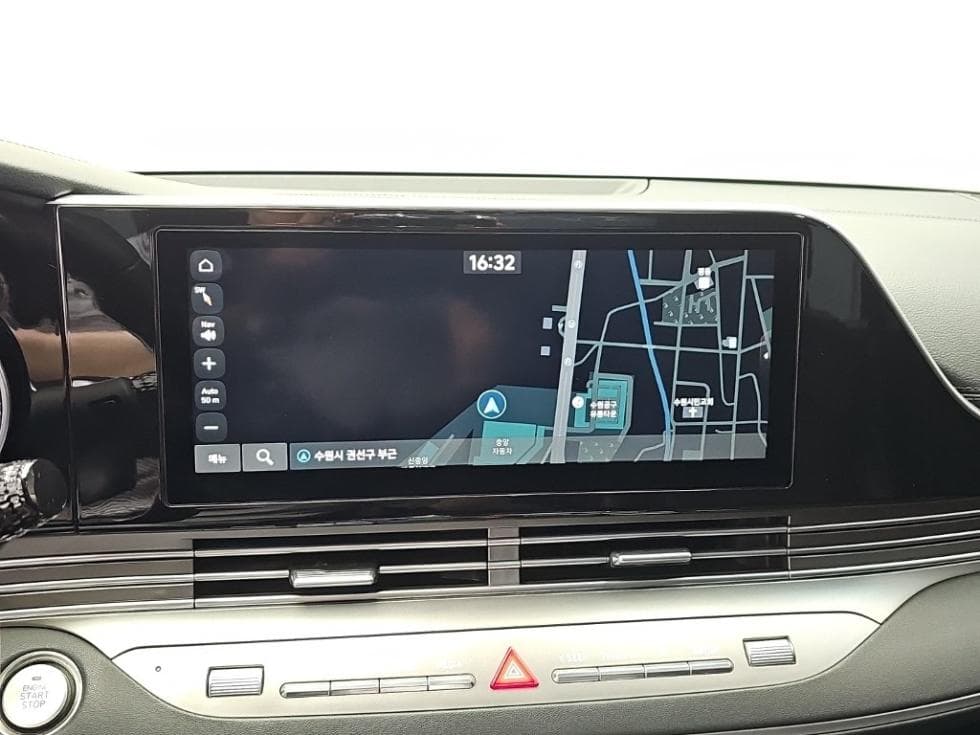 Hyundai The New (facelift) Grandeur (Azera)3.3 Premium 초이스 - 14