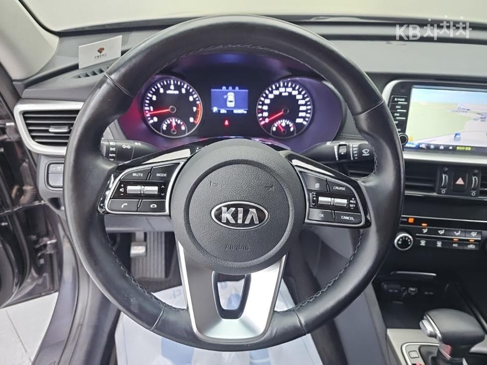 Kia The New (facelift) K5 Second generationRental car 2.0 LPI Prestige - 9