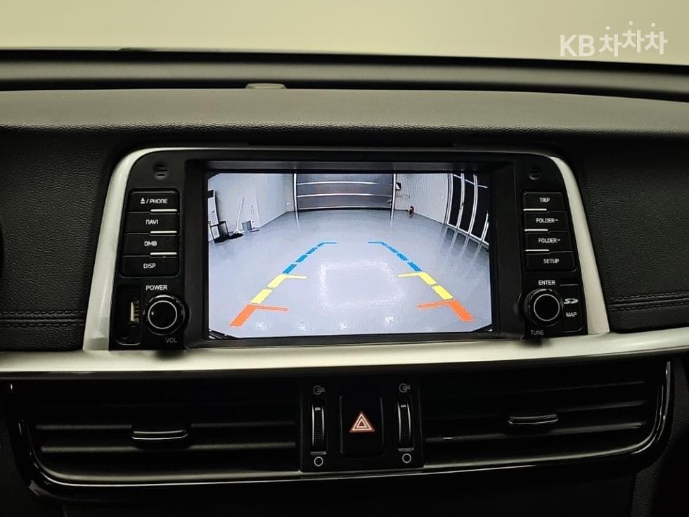 Kia The New (facelift) K5 Second generationRental car 2.0 LPI Prestige - 14