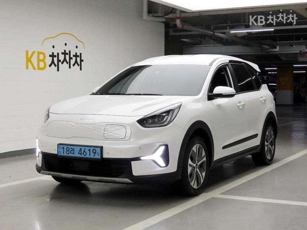 Киа Ниро Plus EV 어스 - Image 1