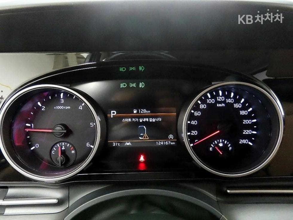 Киа Канивал 4-то поколениеD2.2 9-местен Престиж - 6
