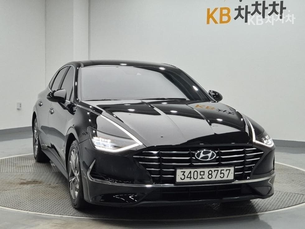 Hyundai Sonata (DN8)2.0 Premium - 4