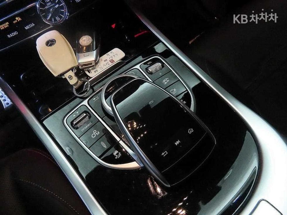 Mercedes-Benz G클래스G바겐 G63 AMG - 13