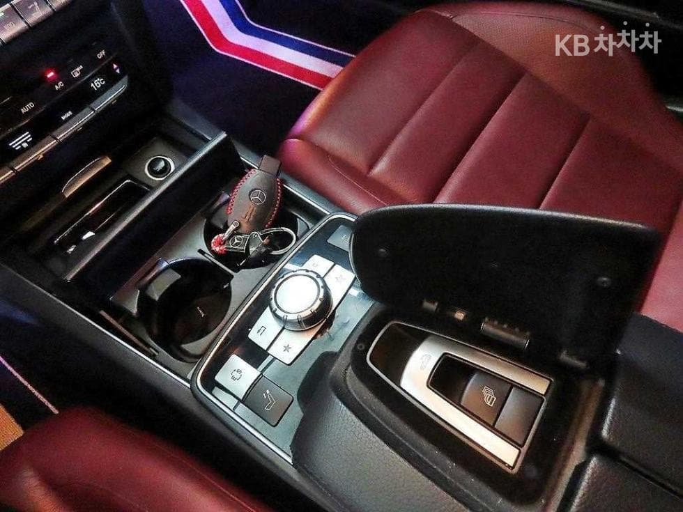 Mercedes-Benz Нов E-КласE200 Cabriolet A207 - 15