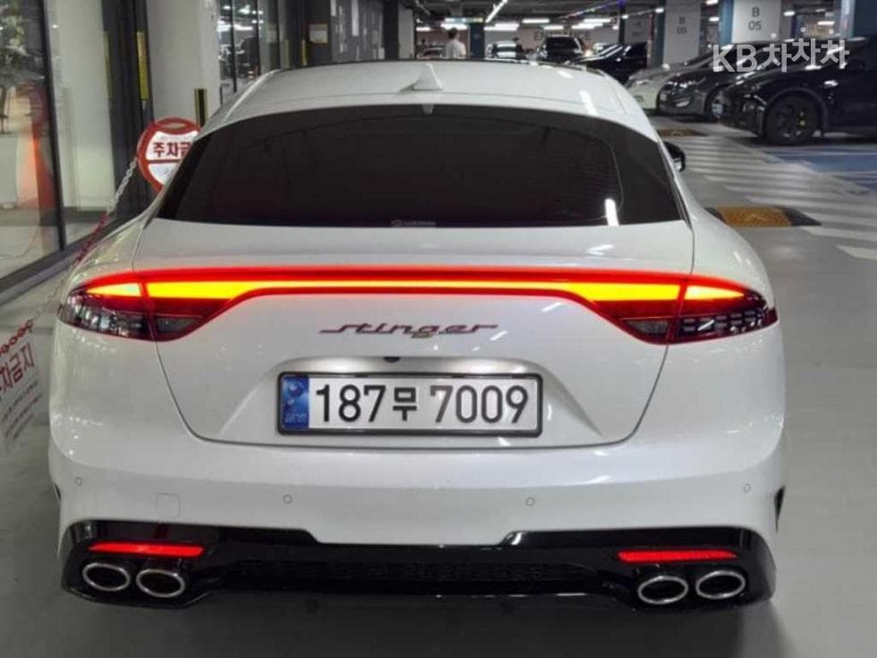 Киа Stinger Майстор2.5L бензин Турбо 2WD Masters - 5