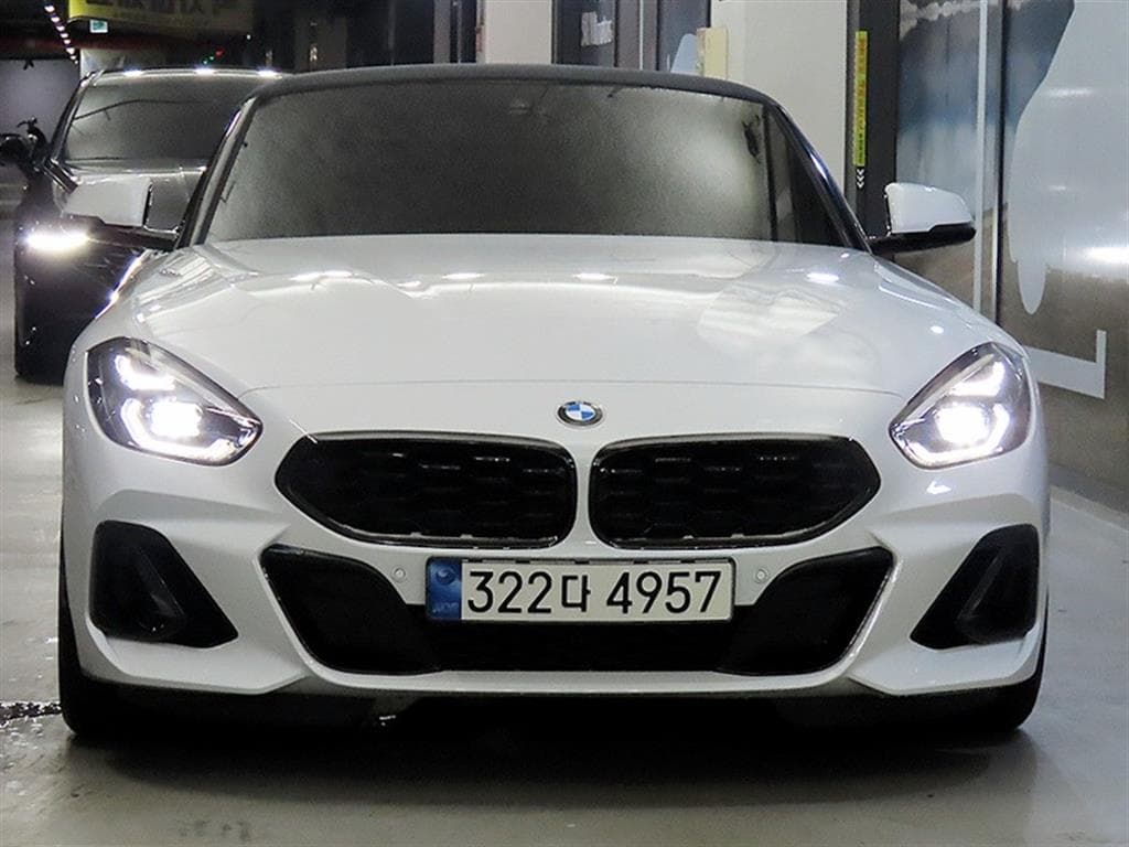 BMW All New Z4sDrive 20i M Sports Package - 2
