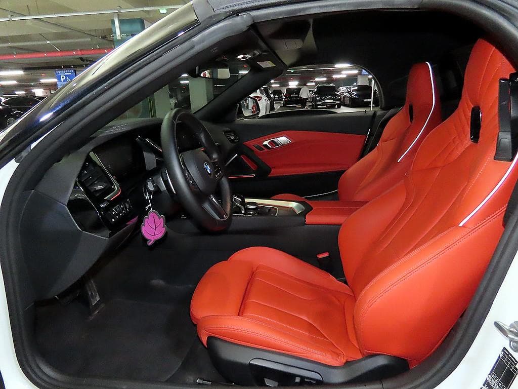 BMW All New Z4sDrive 20i M Sports Package - 8