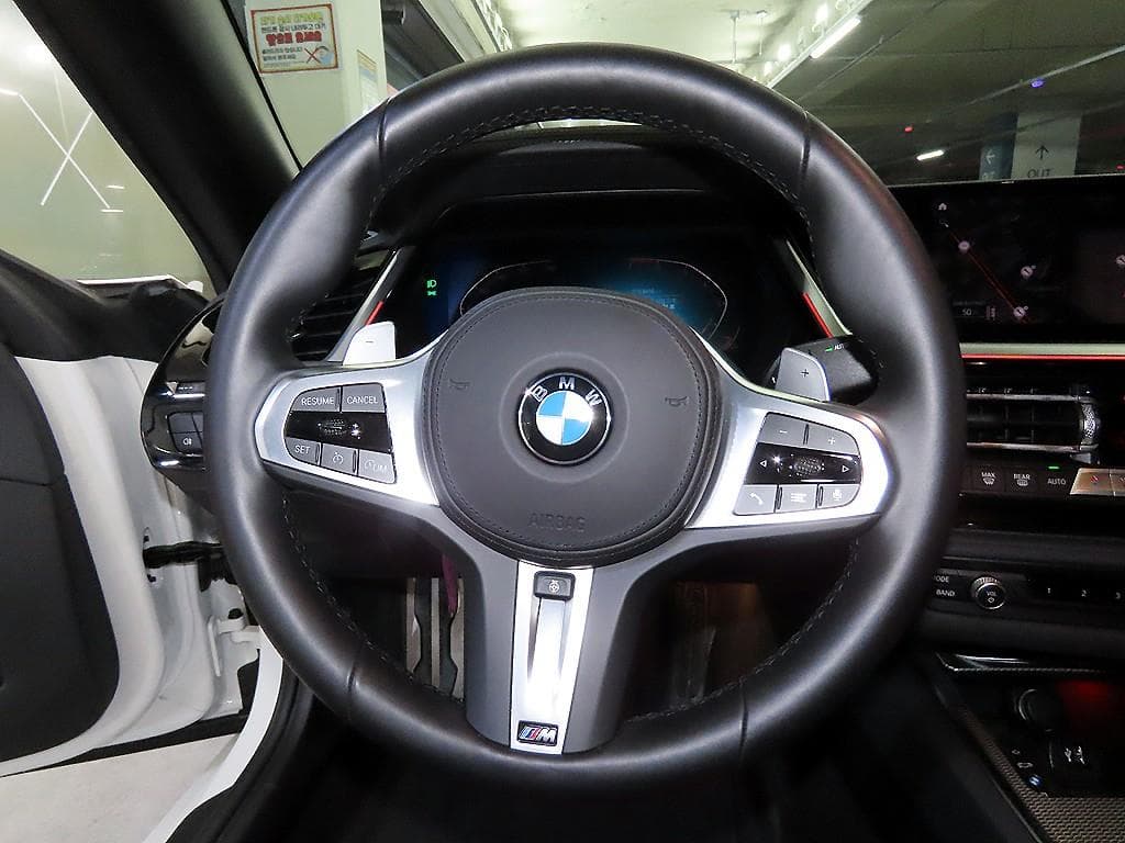 BMW All New Z4sDrive 20i M Sports Package - 10