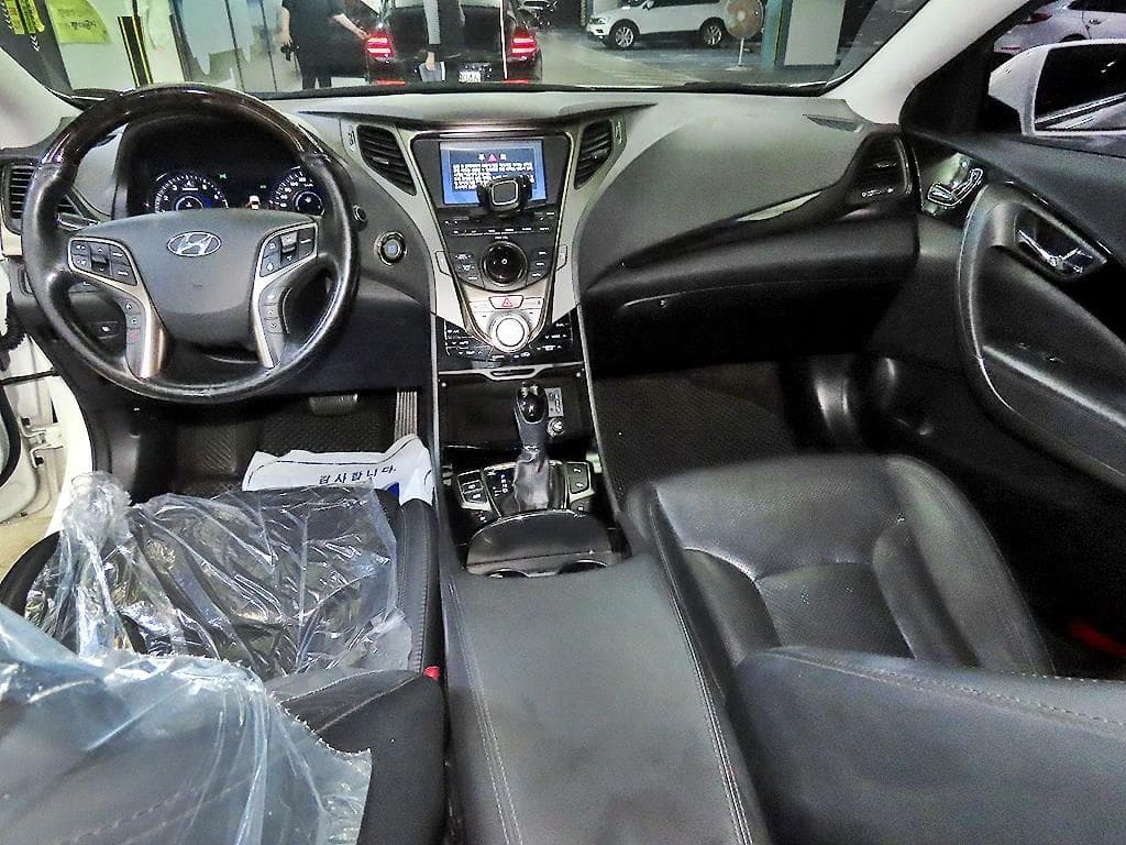 Хюндай Grandeur (Azera)HGHG300 노블 - 10