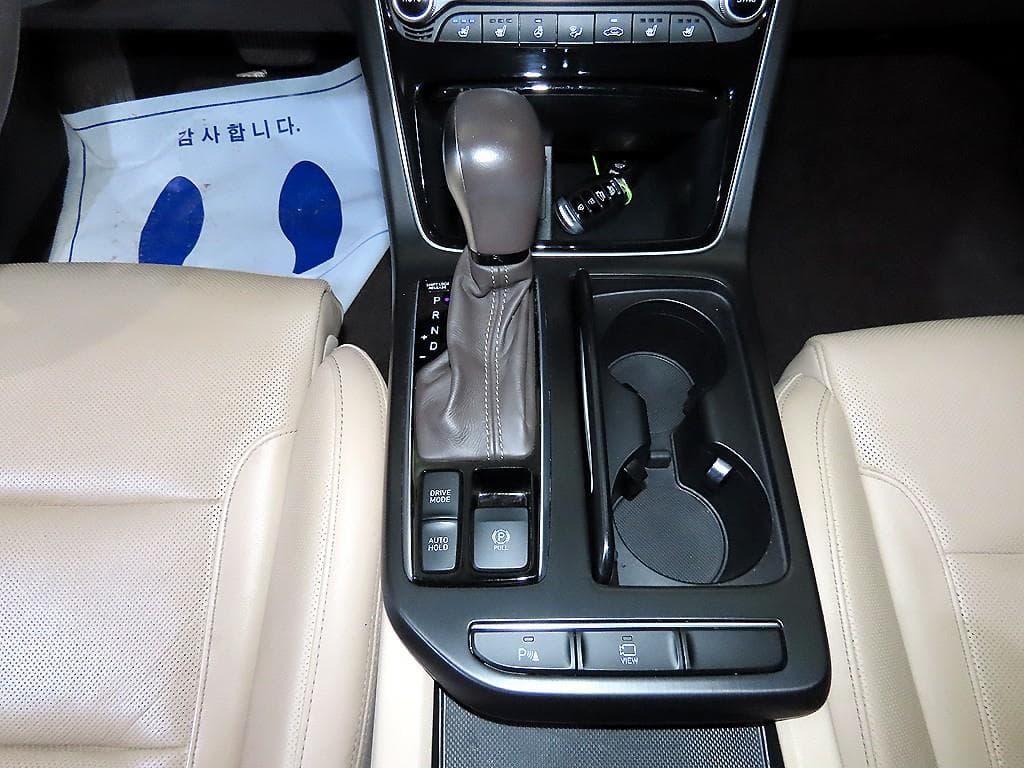 Хюндай Grandeur (Azera)IG2.4 Premium Специал (специален признак/издание) - 12