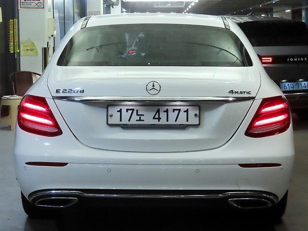 Mercedes-Benz E-Клас (W213)E220d 4MATIC Avantgarde - 5