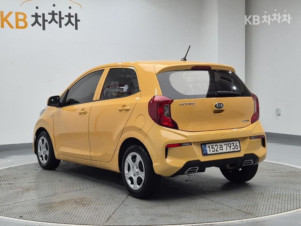 Киа Morning / Picanto 어반 Ван(JA)1.0 Бензин Ван Специал (специален признак/издание) - 2