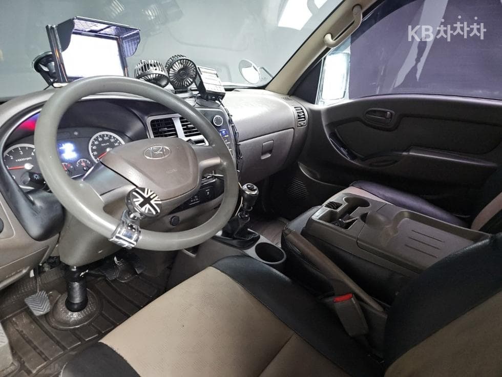 Хюндай Porter 2Удължено междуосие Super Cab CRDi Style - 7