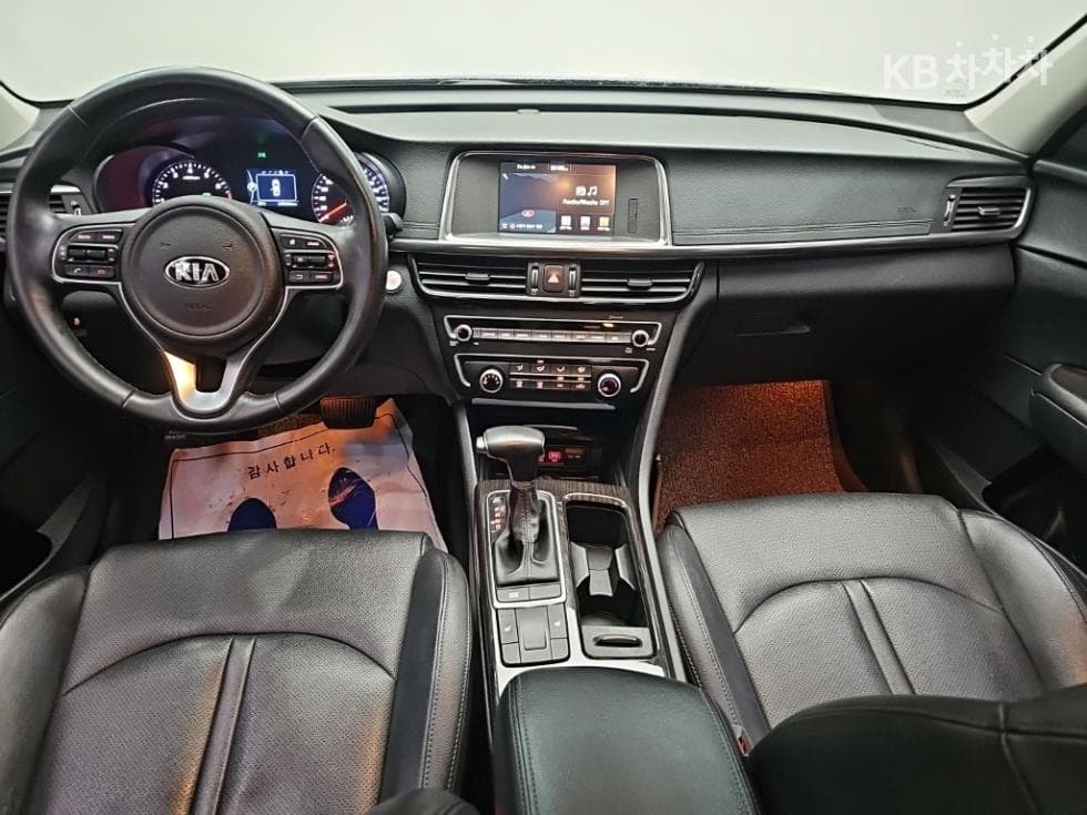 Kia K5 Second generation2.0 Gasoline MX Luxury - 7
