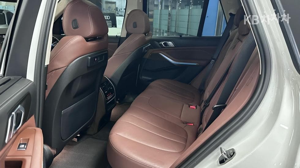 BMW X5 (G05)xDrive 45e xLine - 11