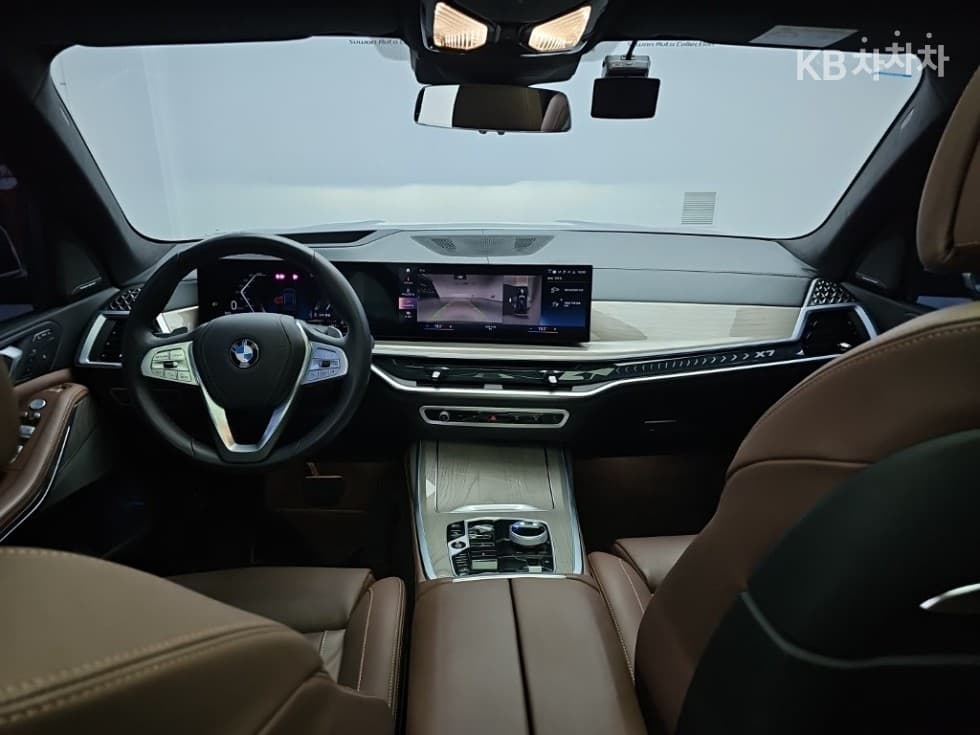 BMW X7(G07)xDrive 40d 디자Местен퓨어 Ексел런스 - 7