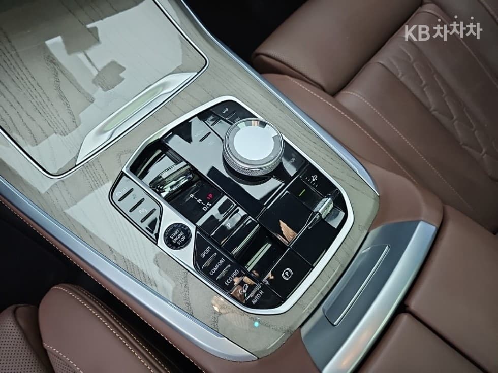 BMW X7(G07)xDrive 40d 디자Местен퓨어 Ексел런스 - 8