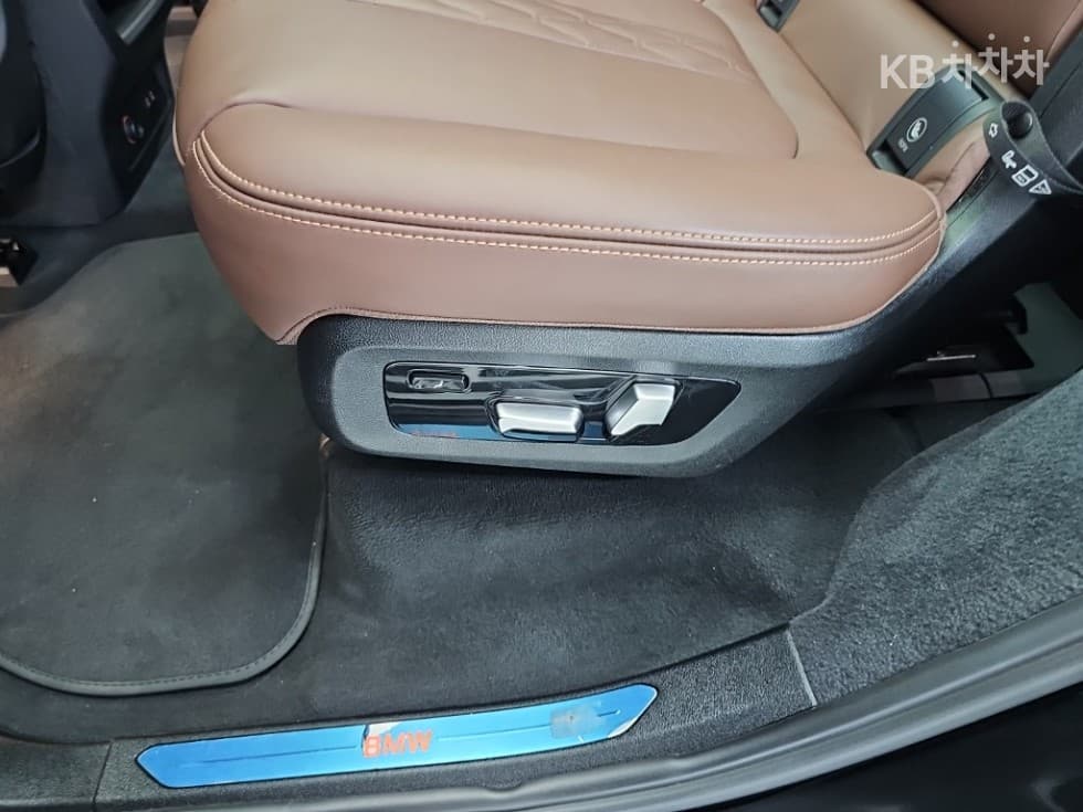 BMW X7(G07)xDrive 40d 디자Местен퓨어 Ексел런스 - 14