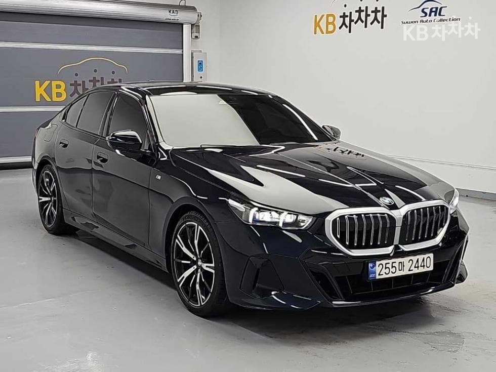 BMW Нов5 Серия(G60)530i xDrive M Sport - 4