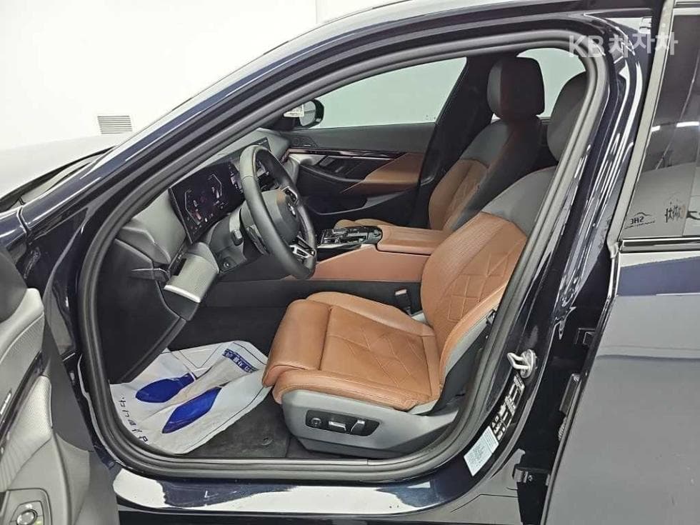 BMW Нов5 Серия(G60)530i xDrive M Sport - 11