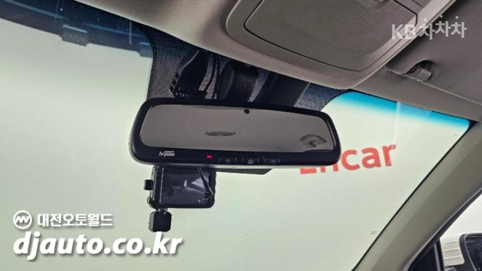 KG Mobility 뷰티플 코란도1.5 GDi Turbo 2WD C5 Plus - 16