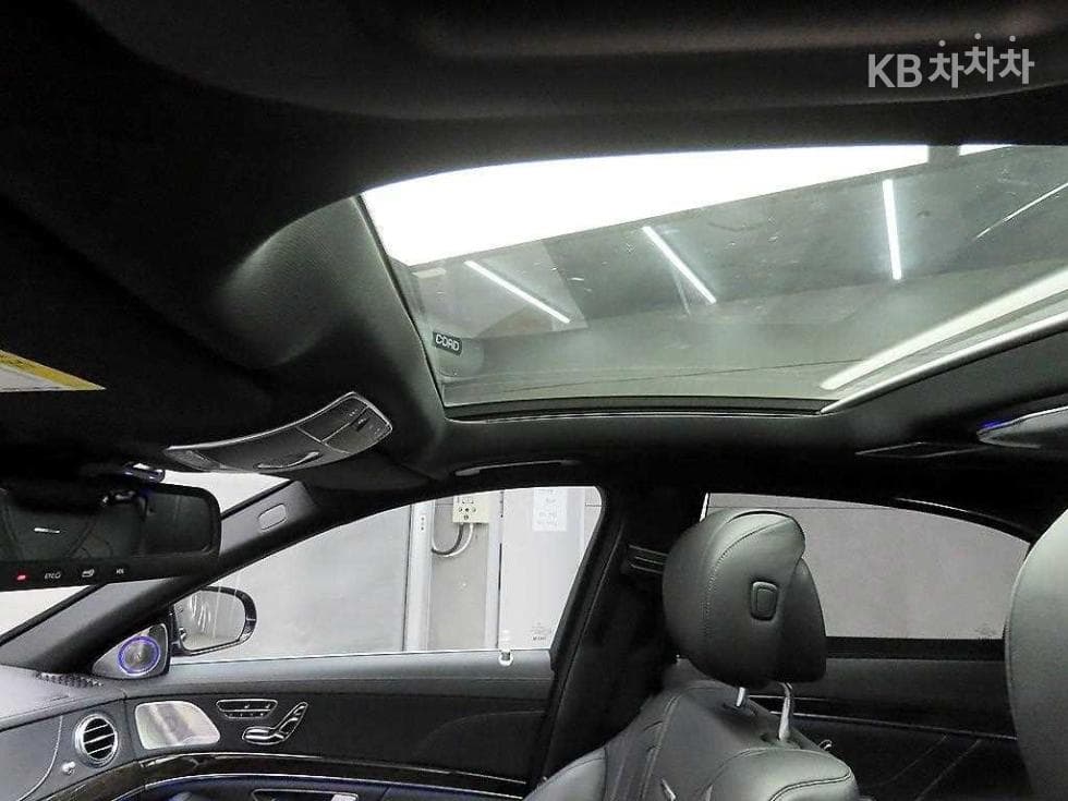 Mercedes-Benz New S-ClassNew S63 AMG 4MATIC Standard - 17