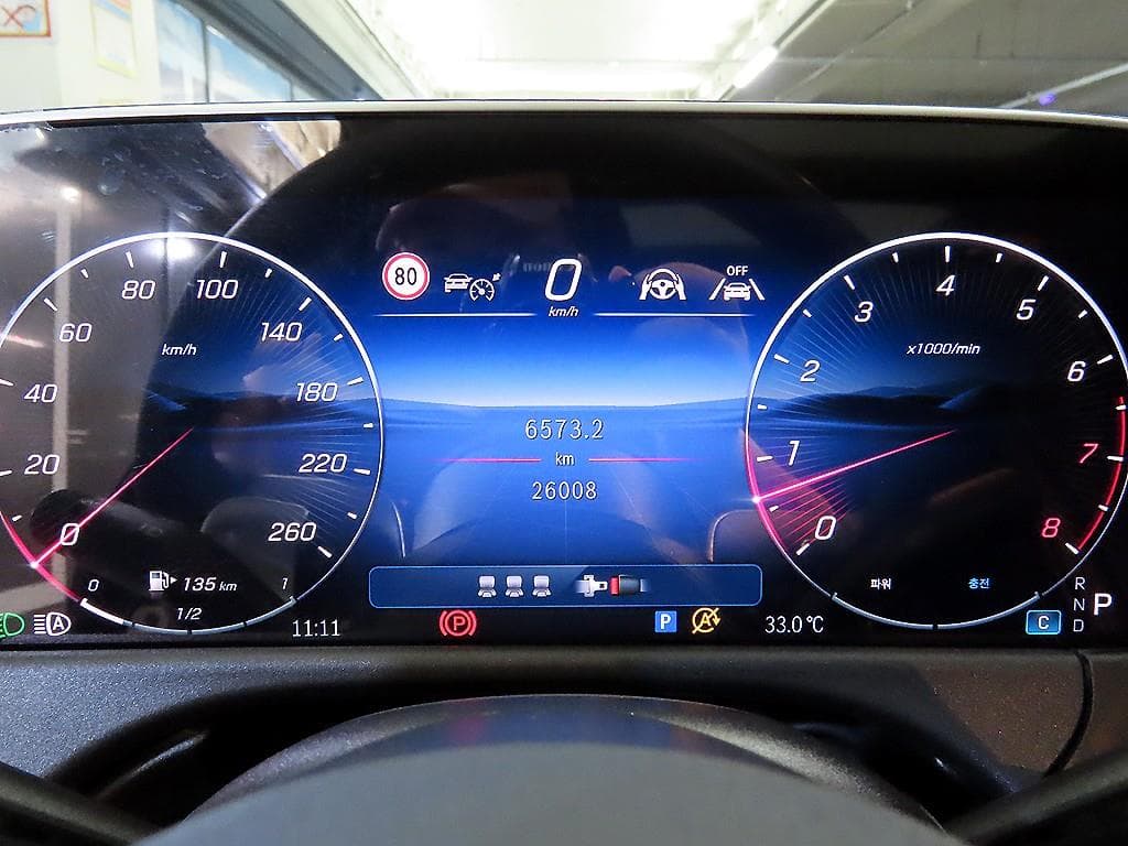 Mercedes-Benz E-클래스 (W214)E200 AMG Line - 9