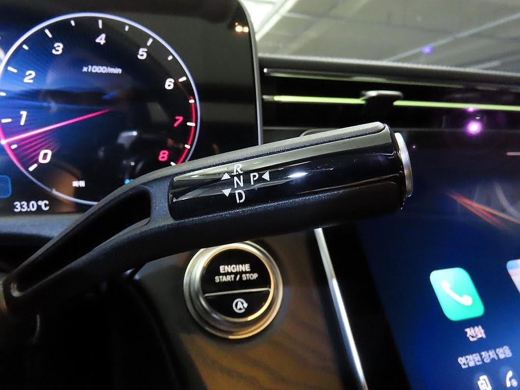 Mercedes-Benz E-클래스 (W214)E200 AMG Line - 12