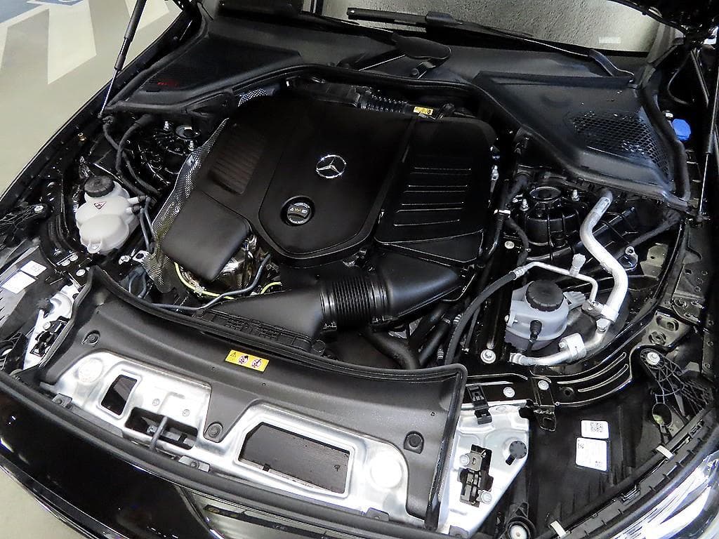 Mercedes-Benz E-클래스 (W214)E200 AMG Line - 19