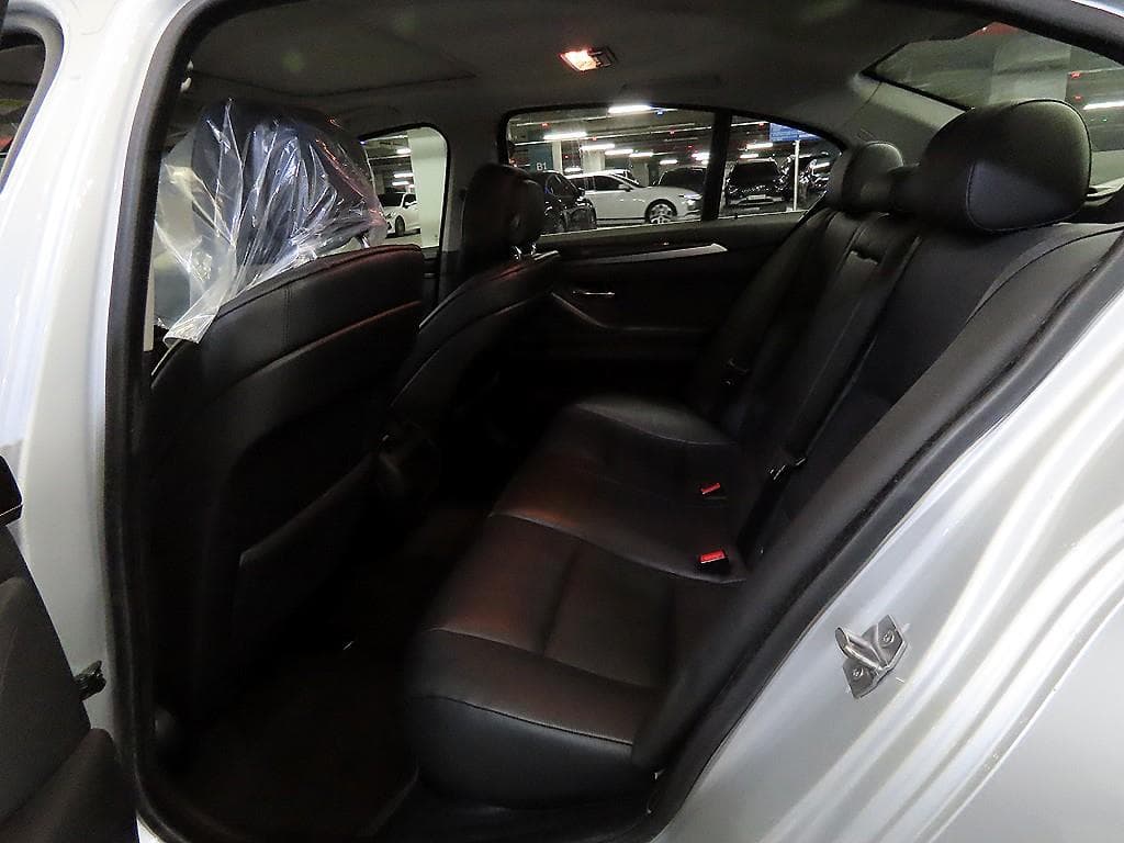 BMW Нов5 Серия520d F10 - 7