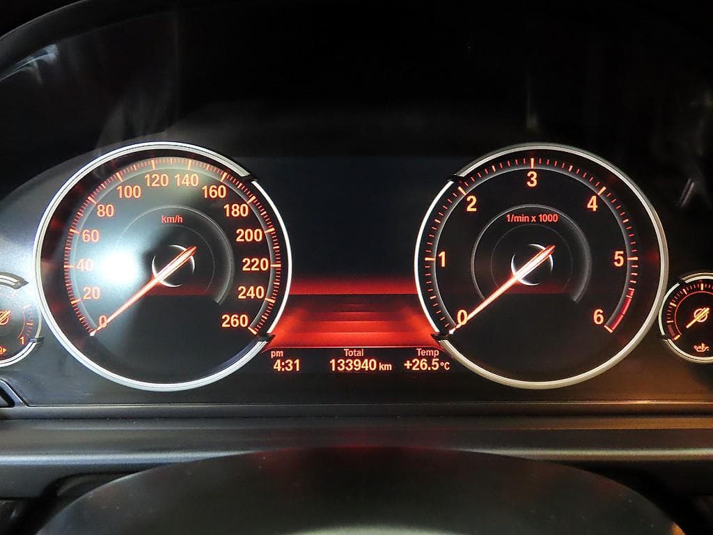 BMW Нов5 Серия520d F10 - 9