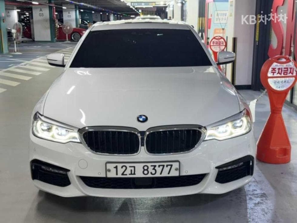 BMW 올New5 Series (G30) 530i M Sport Plus - Image 1