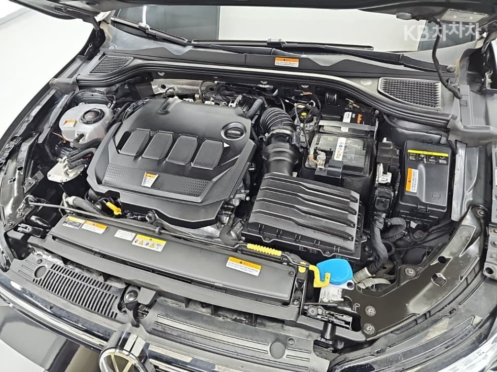 Volkswagen The Golf 8(MK8)2.0 Турбо Дизел Инжекция Premium - 5