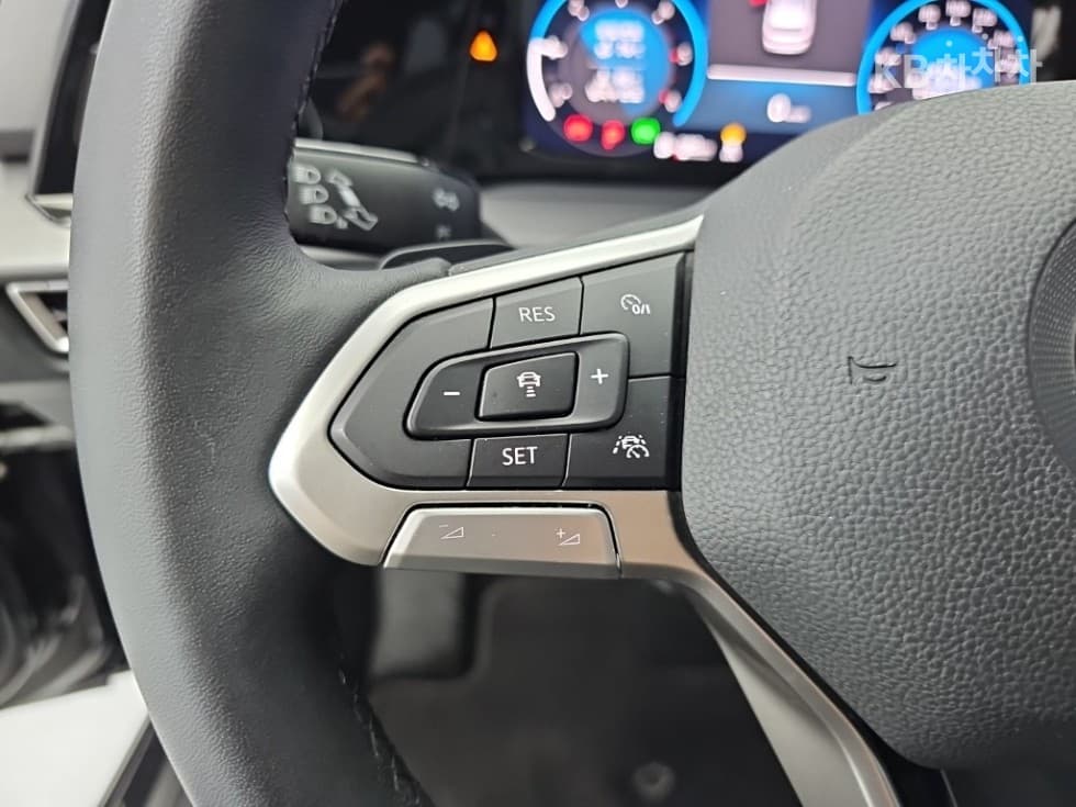 Volkswagen The Golf 8(MK8)2.0 Турбо Дизел Инжекция Premium - 15