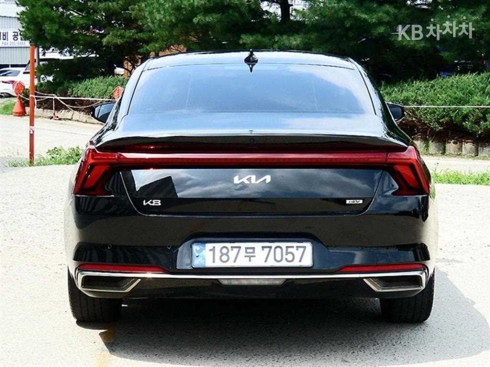 Kia K8 Hybrid1.6 Turbo Signature - 4