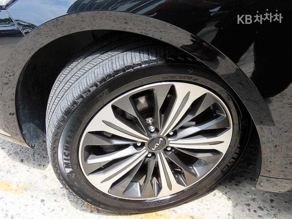 Kia K8 Hybrid1.6 Turbo Signature - 20