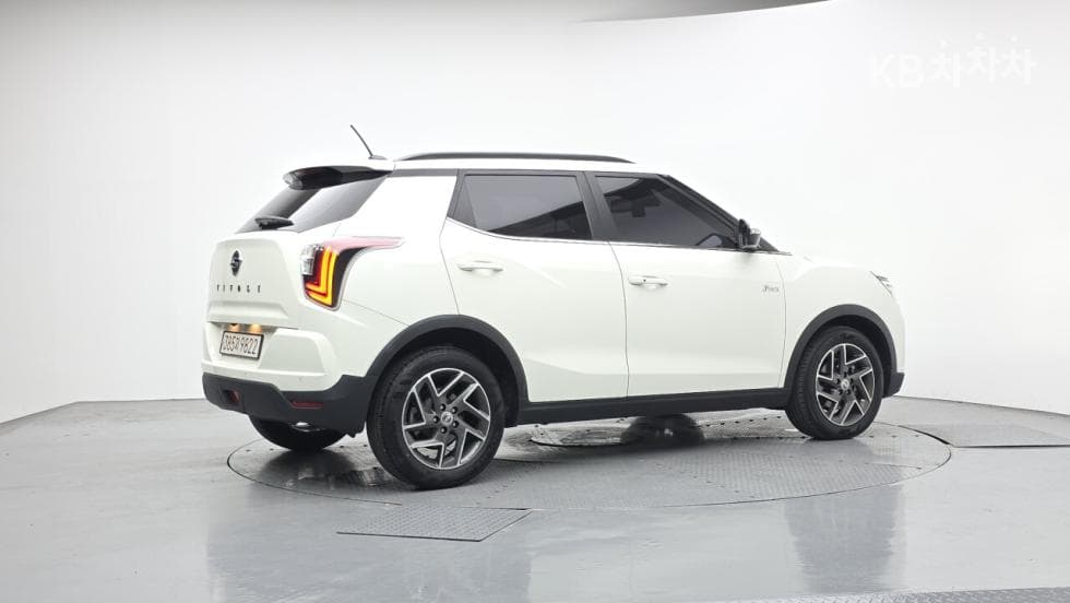KG Mobility Very New (facelift/refresh; particularly for Tivoli) TivoliGasoline V3 2WD Standard - 2