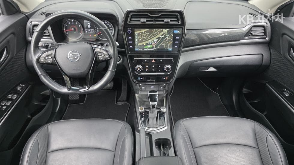 KG Mobility Very New (facelift/refresh; particularly for Tivoli) TivoliGasoline V3 2WD Standard - 5