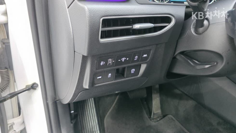 Hyundai Sonata (DN8)2.0 Premium Plus - 20