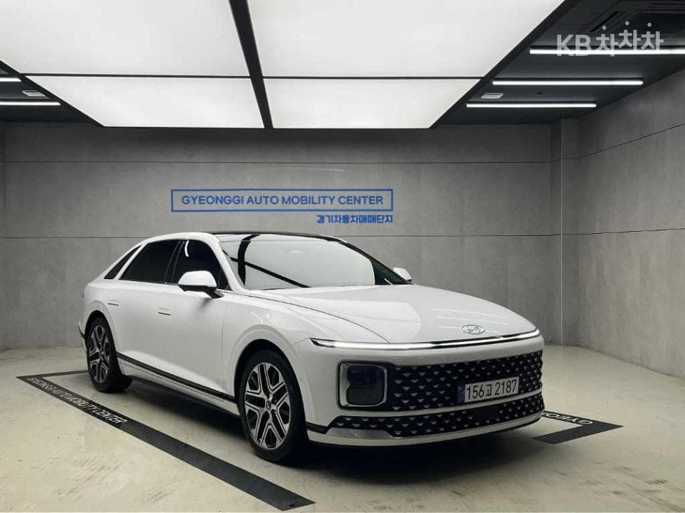Hyundai The All New Grandeur (Azera) Hybrid 1.6 Turbo Gasoline Exclusive - Image 1