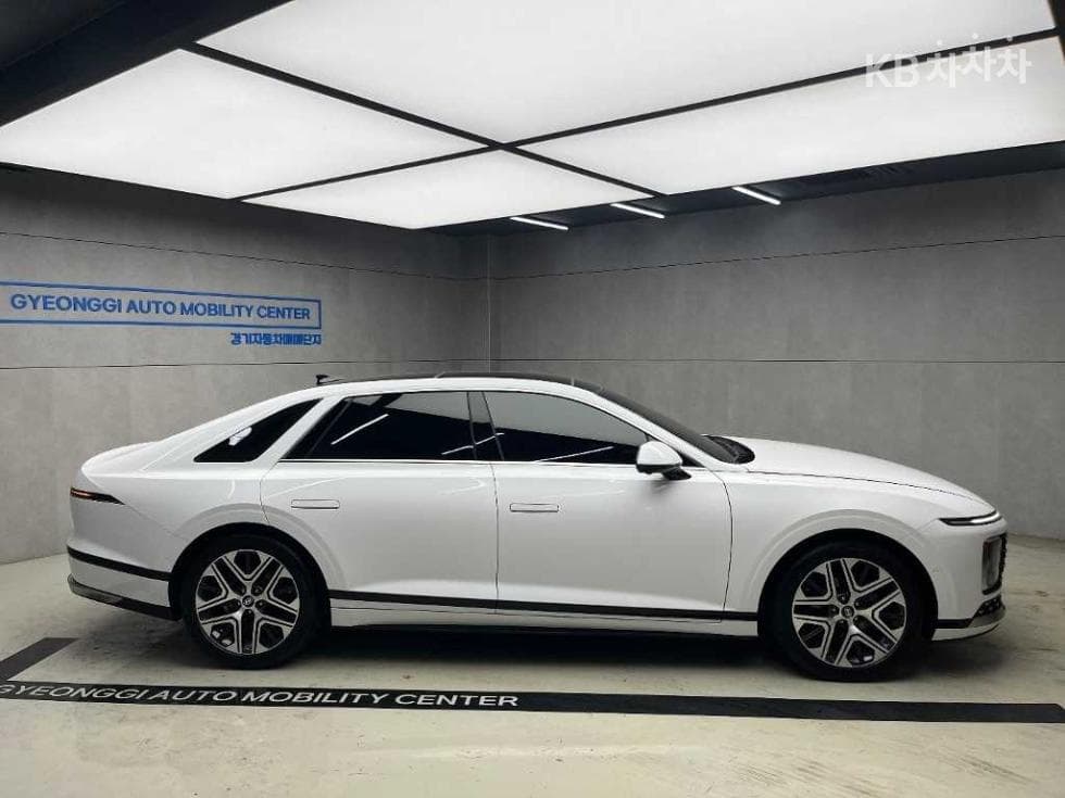 Hyundai The All New Grandeur (Azera) Hybrid1.6 Turbo Gasoline Exclusive - 2