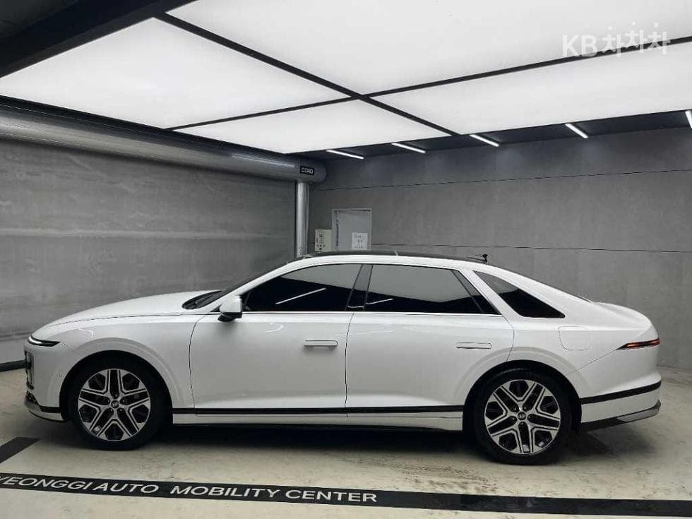 Hyundai The All New Grandeur (Azera) Hybrid1.6 Turbo Gasoline Exclusive - 4