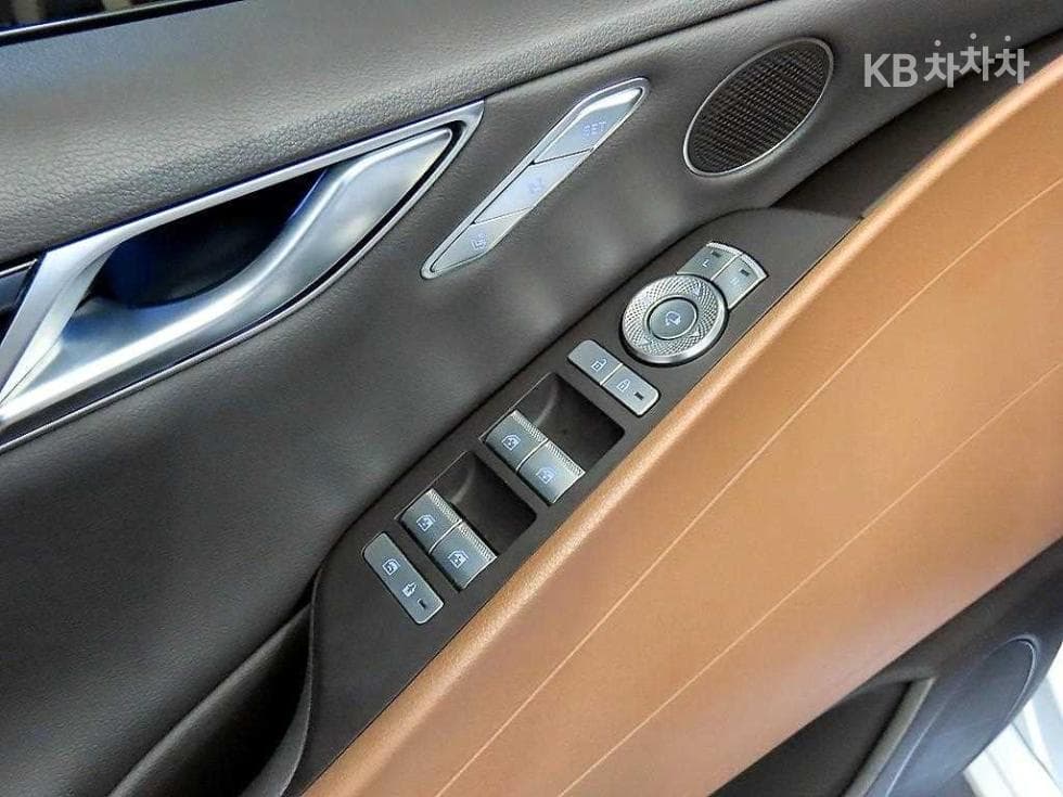 Genesis G80(RG3)2.5 Turbo Gasoline Direct Injection 2WD - 13