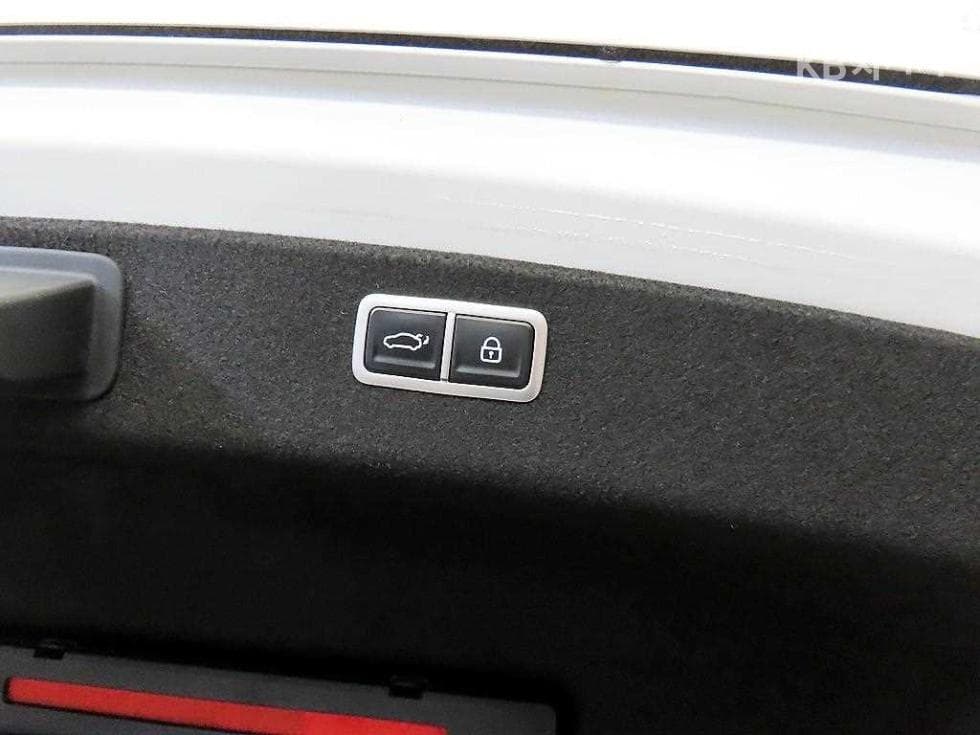 Genesis G80(RG3)2.5 Turbo Gasoline Direct Injection 2WD - 18