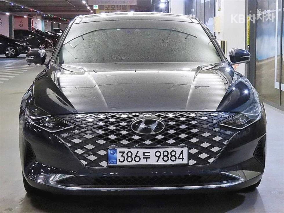 Hyundai The New (facelift) Grandeur (Azera)2.5 Premium - 2