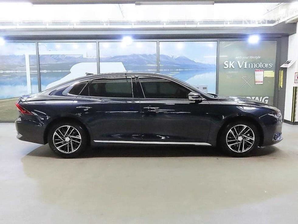 Hyundai The New (facelift) Grandeur (Azera)2.5 Premium - 3