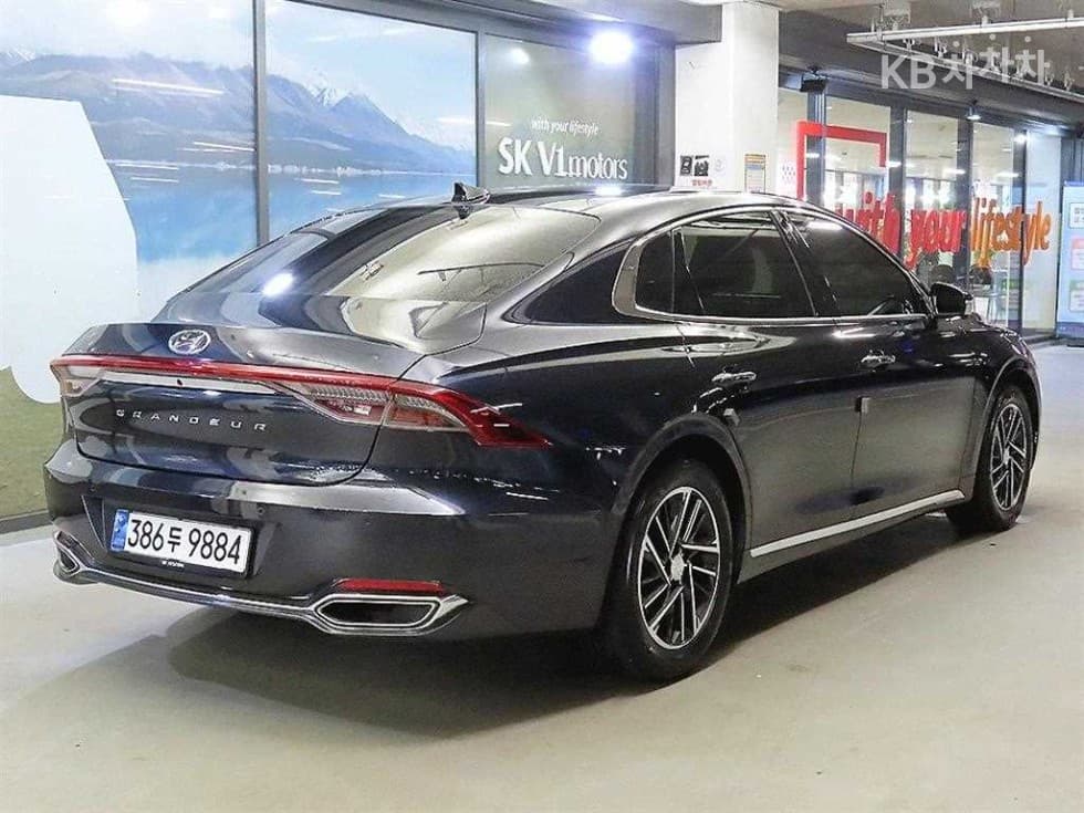 Hyundai The New (facelift) Grandeur (Azera)2.5 Premium - 4