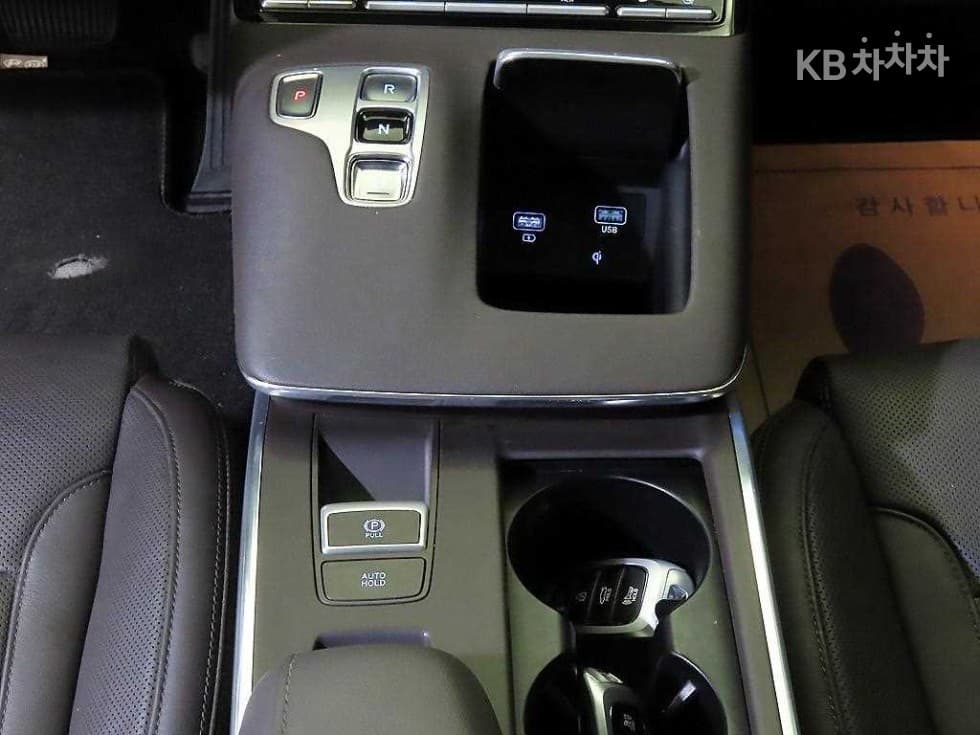 Hyundai The New (facelift) Grandeur (Azera)2.5 Premium - 12